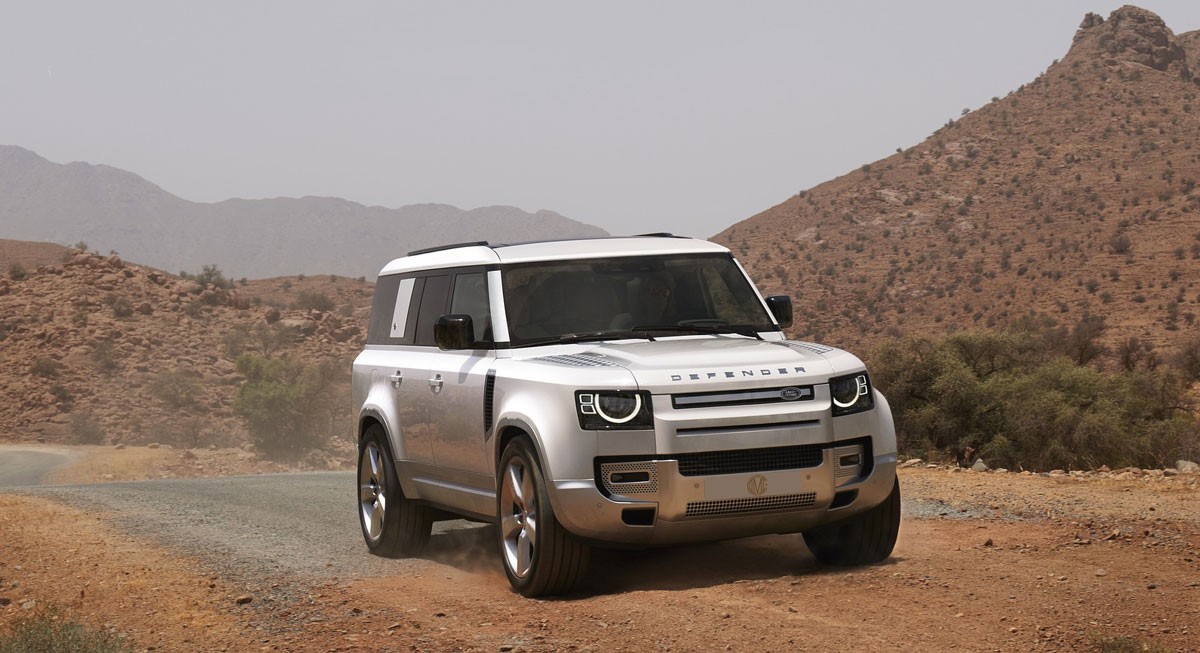 LAND ROVER DEFENDER